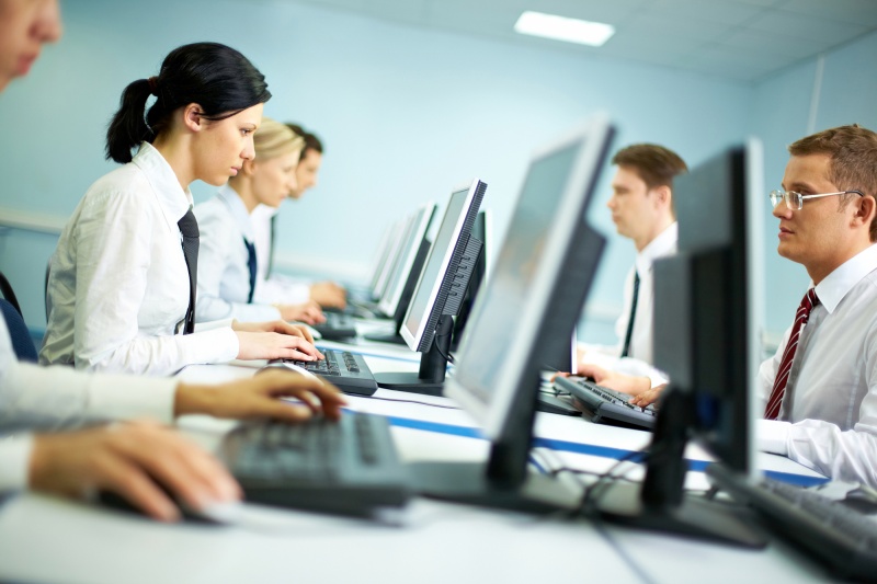 Država plaća prekvalifikaciju u programere, pravo da se prijavite imate SVI